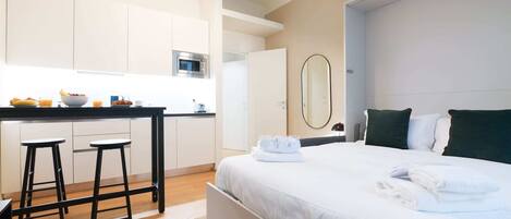 2 Schlafzimmer, Bügeleisen/Bügelbrett, kostenloses WLAN