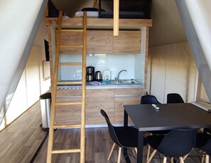 Tent | Dining - Safari Tent With Bathroom, 9 km From Maastricht (Berg en Terblijt)