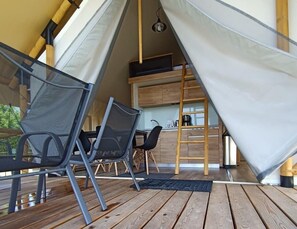 Tent | Interior detail