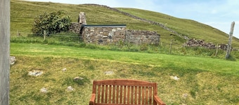 2 bedroom accommodation in Rhiconich