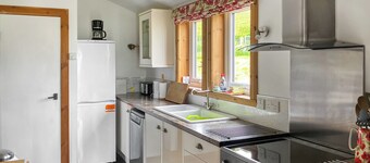 2 bedroom accommodation in Rhiconich