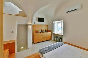 Apartment | Private kitchenette | Espresso maker
