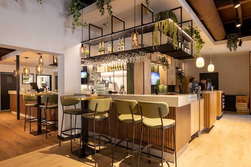 Bungalow | Dining