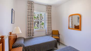 Apartment | 1 bedroom, bed sheets