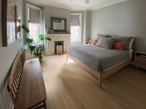 3 chambres, fer et planche à repasser, lit parapluie, Wi-Fi gratuit