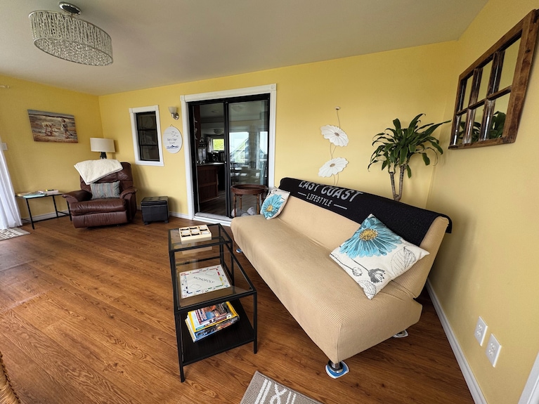 Tides Edge Escape: Cozy 2-bed Cottage/camper With Sea Views - New Brunswick