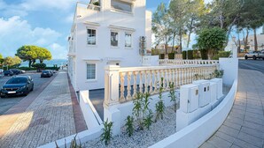 House | Exterior - Comfort Steps From the Sea (Teulada)