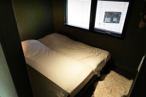 Chalet | 3 Schlafzimmer, individuell eingerichtet, Bettwäsche