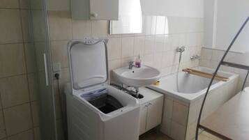 Handtücher, Toilettenpapier