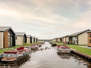 Chalet | Marina - Nice and Cosy Chalet With ac and Sloop (Giethoorn)