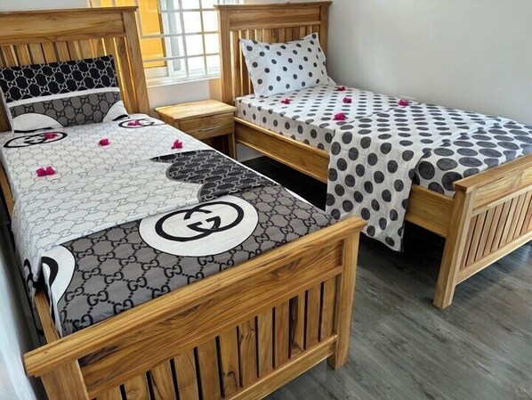 Habitación, vista a la alberca | Wifi gratis