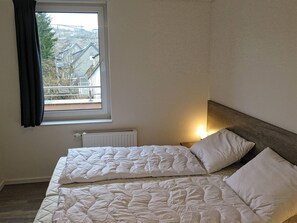 Apartment | 3 bedrooms, individually furnished, bed sheets - Nice Apartment With Dishwasher, in a Residence 500 m. From the ski Lift (Winterberg)