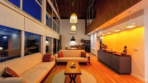 Family Villa, Private Pool, Lake View | Living area | 109-cm Smart TV with satellite channels, fireplace