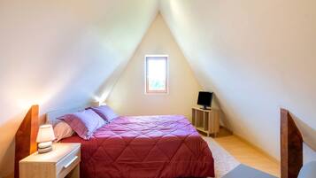 Rumah | 1 kamar tidur dan dilengkapi dengan perabotan berbeda-beda
