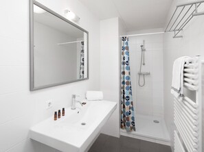 Bungalow | Bathroom - Bungalow in Cadzand Near North Sea Beach (Cadzand-Bad)