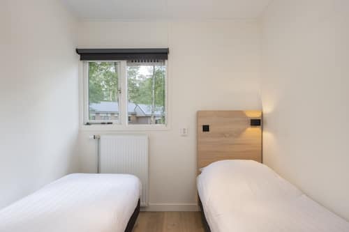 Bungalow | 3 bedrooms, individually furnished, bed sheets