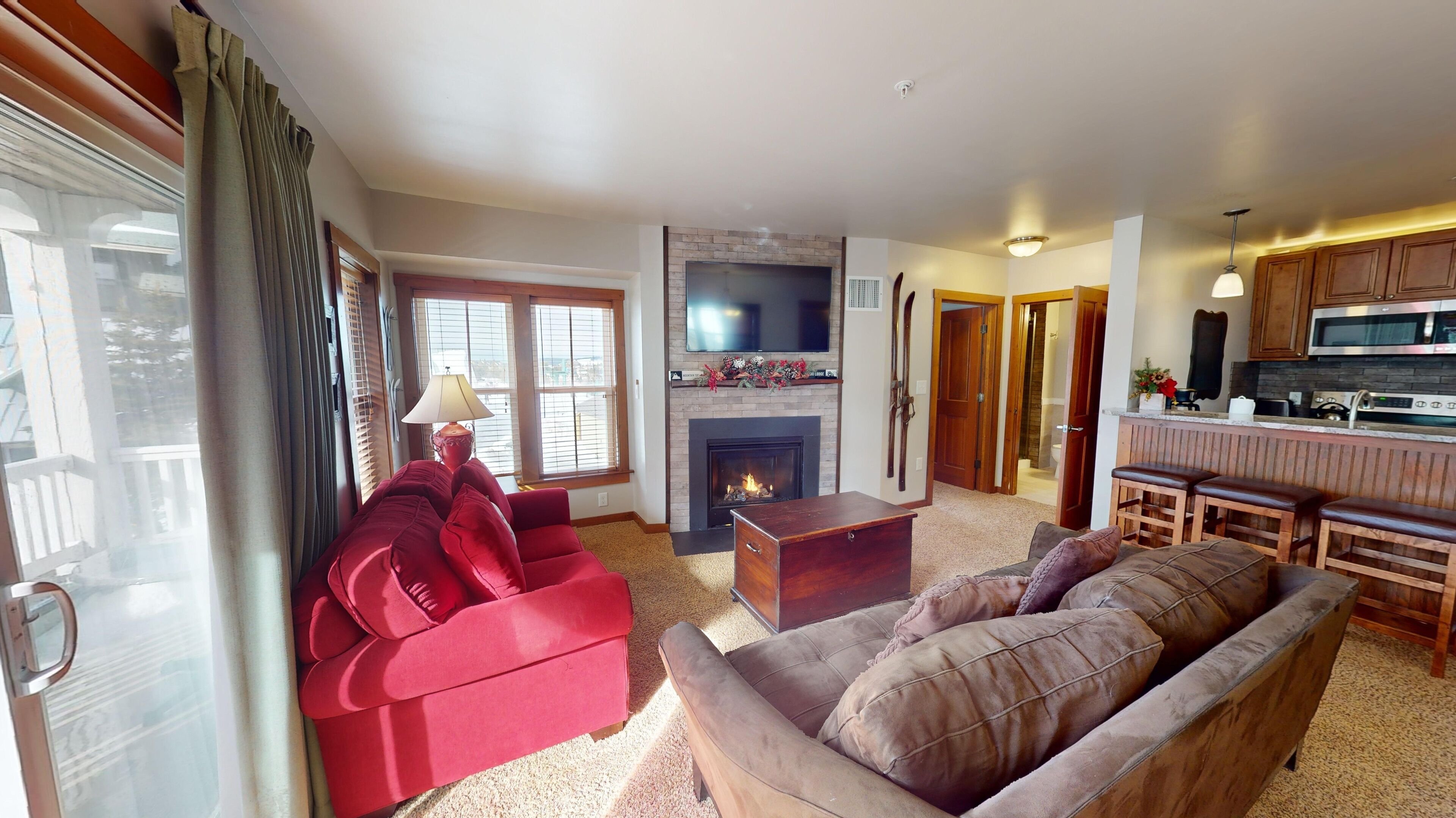 NEW LISTING! Spacious and stately 1BR overlooks center Village! by RedAwning