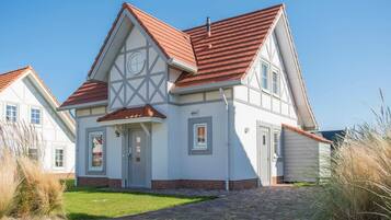 Villa | Exterior
