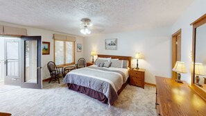 4 bedrooms, WiFi, bed sheets - Stemwinder #9 - Four Bedroom Townhome by RedAwning (Snowshoe)