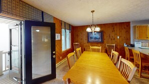 Dining - Stemwinder #9 - Four Bedroom Townhome by RedAwning (Snowshoe)