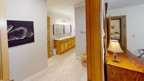 4 habitaciones, wifi y ropa de cama 