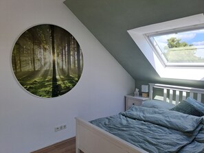 1 多间卧室、熨斗/熨衣板、免费 WiFi、床单