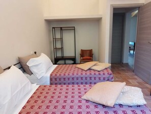 2 bedrooms, iron/ironing board, travel cot, bed sheets