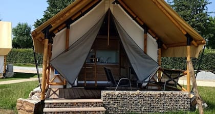 Nice Safari Tent 9 km From Maastricht