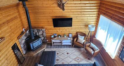 The Woody Cabin in Southern Utah, 39 Mi from Zion.