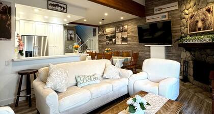 Lakefront View #2463