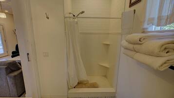 Cabin, Multiple Beds, Patio, Mountain View (2502) | Bathroom | Designer toiletries, towels, toilet paper