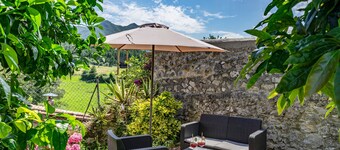 Country House 'Casa María Mérica' with Private Garden and Wi-Fi