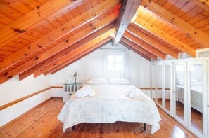 2 bedrooms, iron/ironing board, free WiFi, bed sheets - Apartment 'Niovi One-Bedroom Bungalow - Split' with Shared Pool, Wi-Fi and Air Conditioning (Corfu)