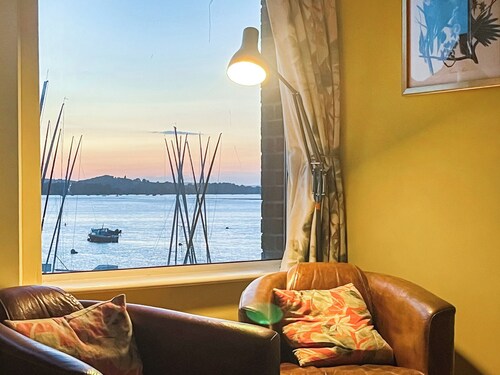 4 bedroom accommodation in Exmouth