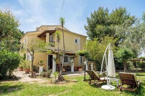 Jardines del alojamiento