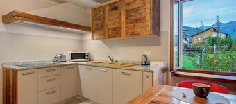 Apartment 'Appartamento 1' with Mountain View, Balcony and Wi-Fi
