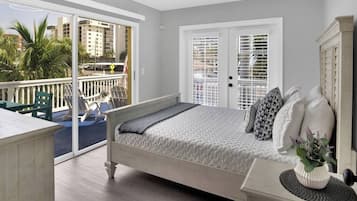 4 bedrooms, desk, iron/ironing board, WiFi