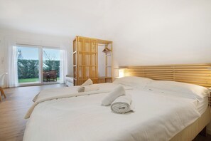 Bügeleisen/Bügelbrett, kostenloses WLAN, Bettwäsche