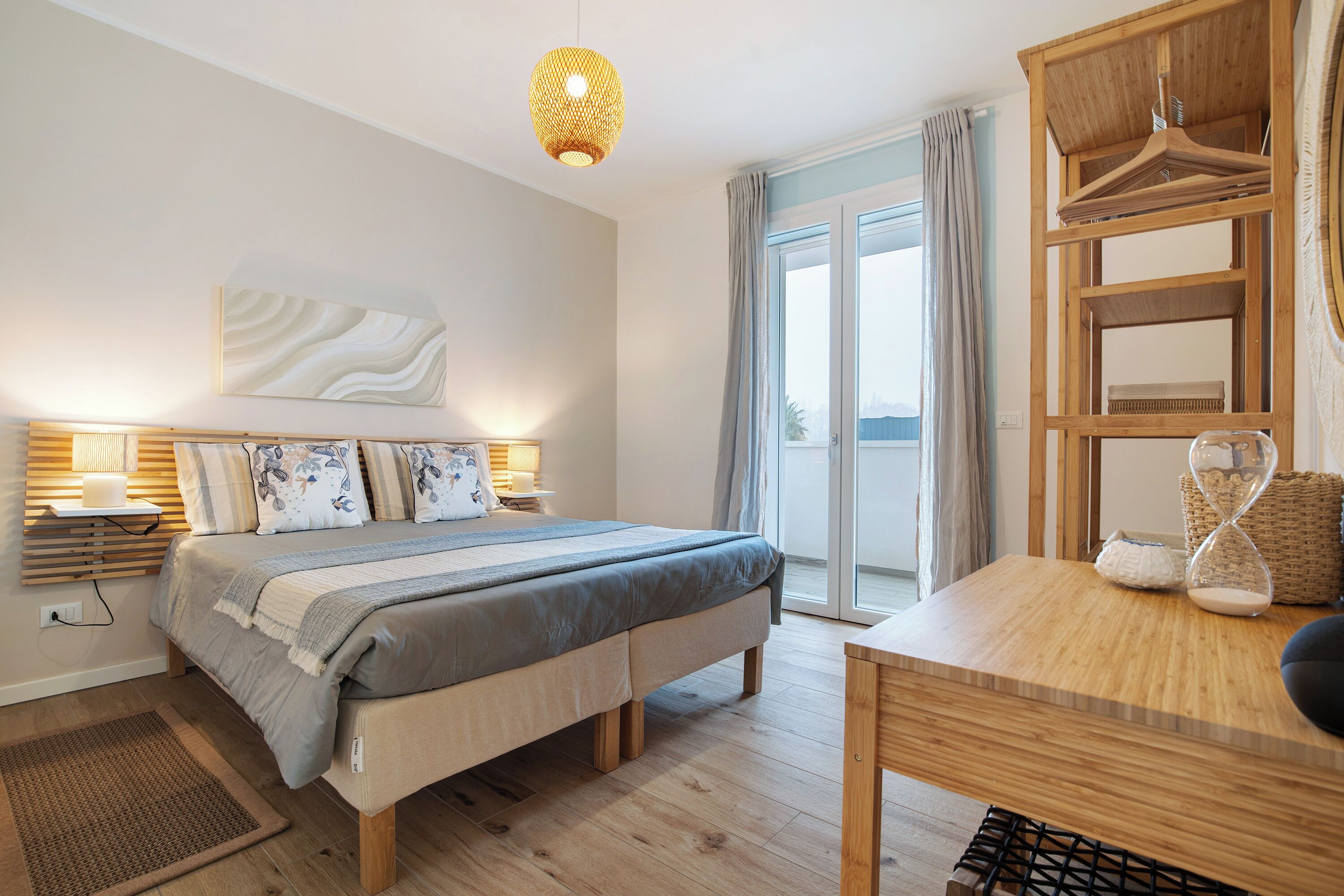 2 habitaciones, tabla de planchar con plancha y wifi gratis 