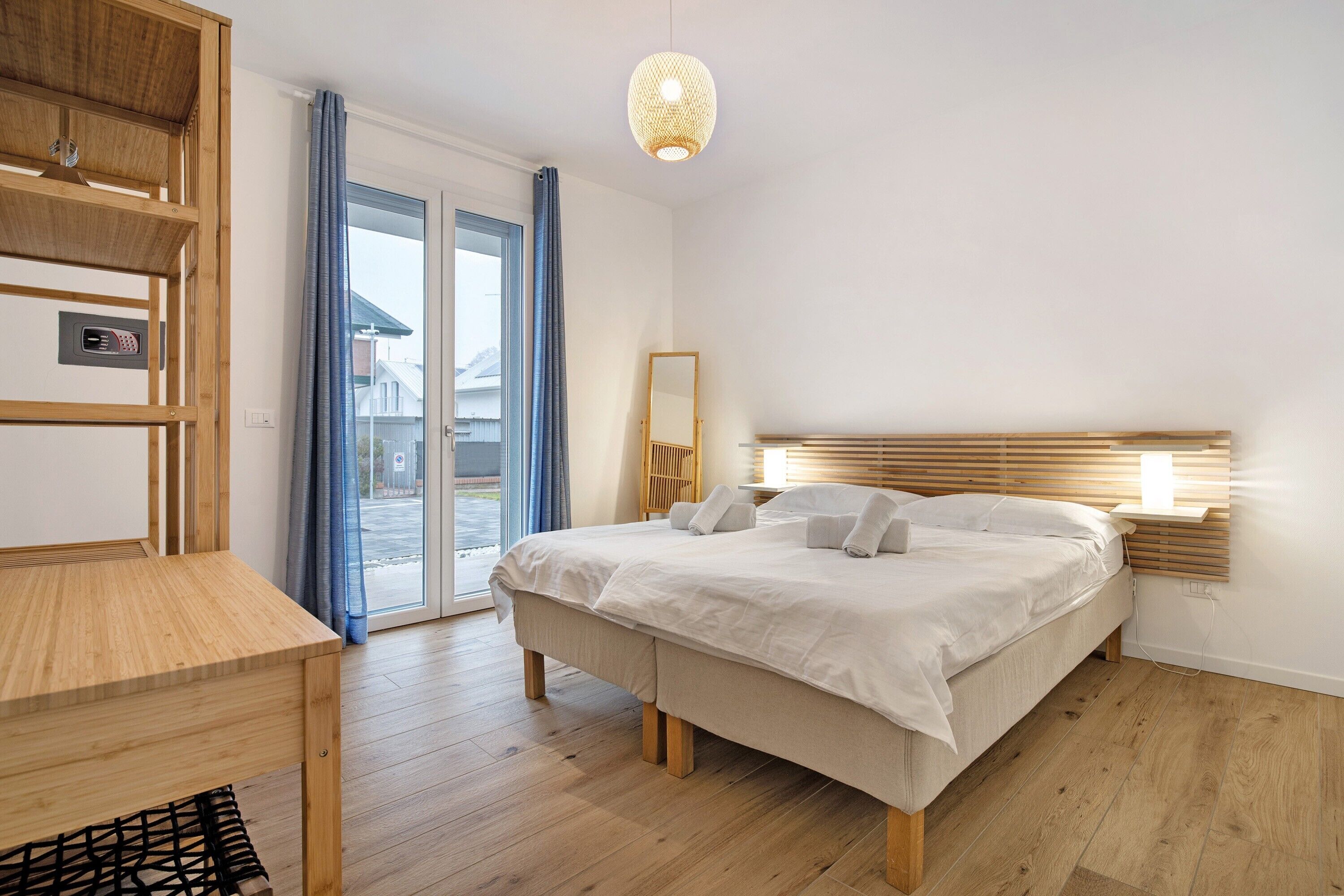 2 camere, ferro/asse da stiro, Wi-Fi gratuito, lenzuola