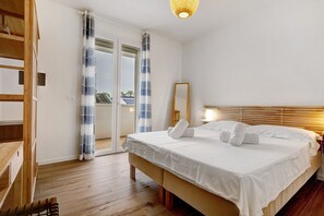 2 habitaciones, tabla de planchar con plancha y wifi gratis 