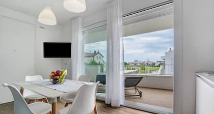 Appartement "Deluxe 7" avec jardin partagé, Wi-Fi et climatisation