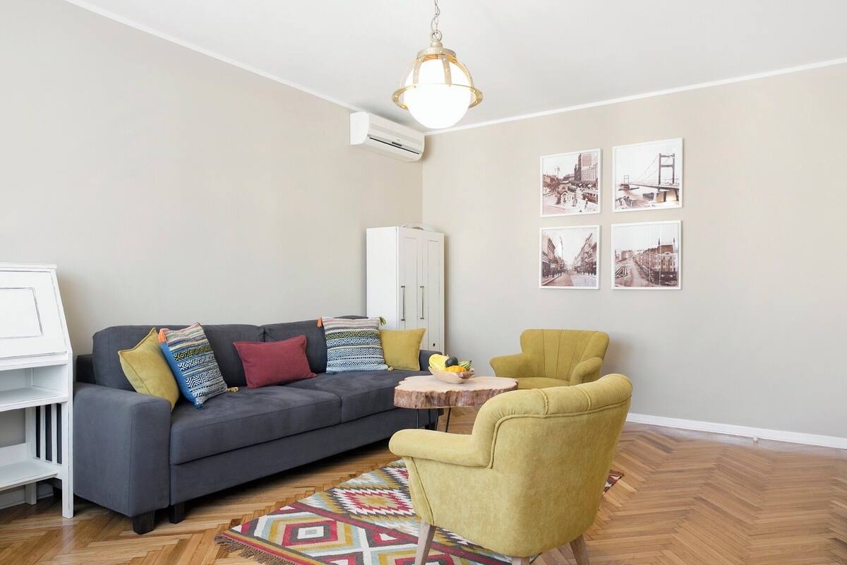 Comfort Apartment, 1 Bedroom | Living area | Flat-screen TV