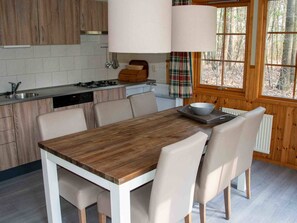 Dining - Cozy Chalet With a Decorative Fireplace (Ruinen)