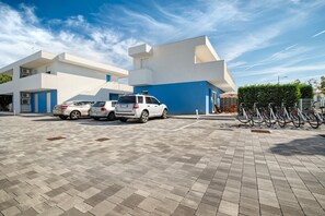 Property grounds - Studio Apartment 'Open Space 2' with Shared Garden, Wi-Fi and Air Conditioning (Jesolo)