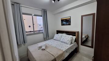 1 chambre, fer et planche Ă repasser, Wi-Fi gratuit, draps fournis