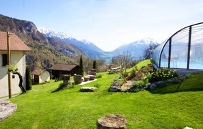 Property grounds - Apartment 'Les Anailles' with Mountain View, Shared Terrace and Wi-Fi (Saint-Ferréol)
