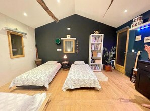 3 chambres, Wi-Fi gratuit, draps fournis