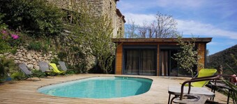 Apartment 'Mas La Rainette Chez Raphael' with Mountain View, Shared Pool and Wi-Fi