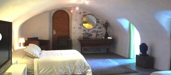 Apartment 'Mas La Rainette Chez Raphael' with Mountain View, Shared Pool and Wi-Fi